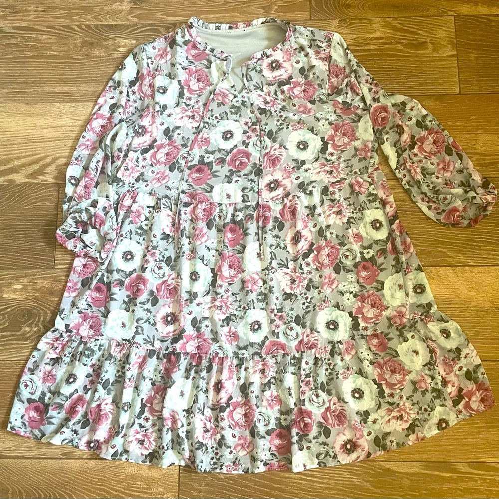 Cal Style Floral Long Sleeve Tiered Shift Dress VNeck Sz XL Spring Cottagecore